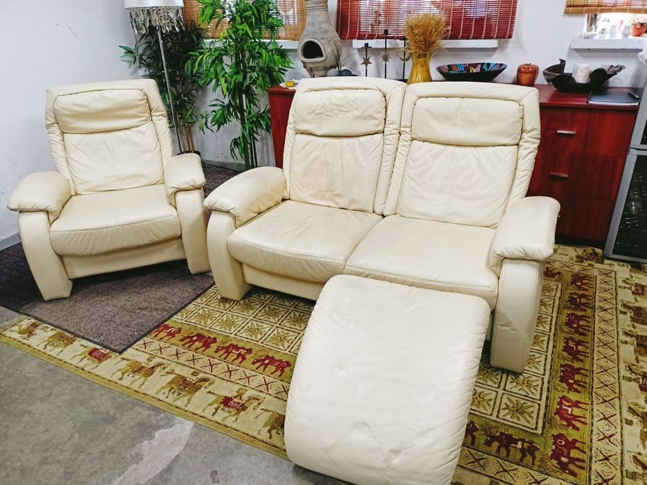 Zestaw skórzany wypoczynkowy z funkcją relax.