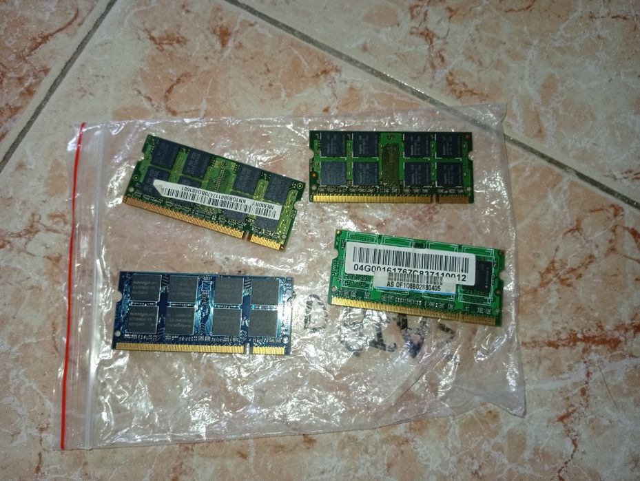 Memorias ram Total 4 GB DDR2 Sodimm