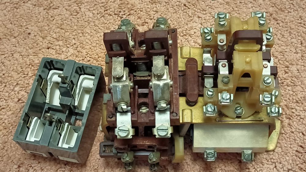 Контакторы МК1-20,  на 220/110в