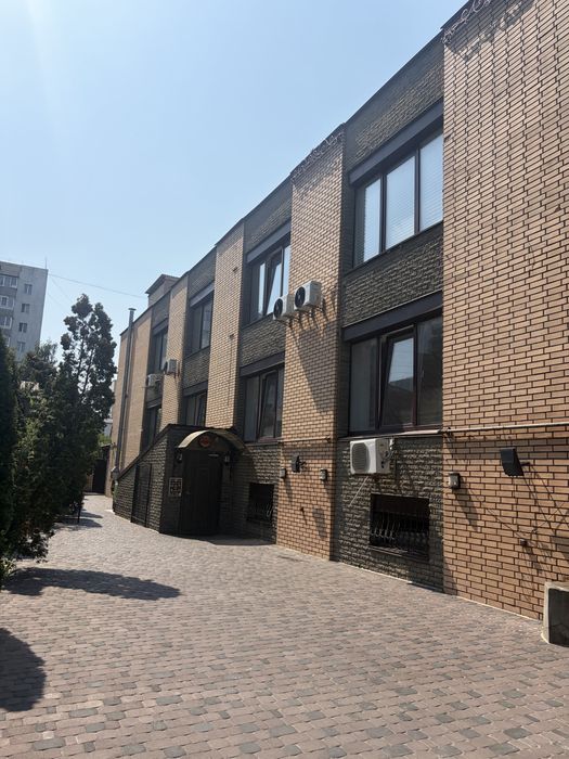 Компактні складські приміщення