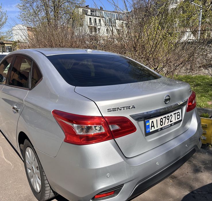 nissan sentra 2017