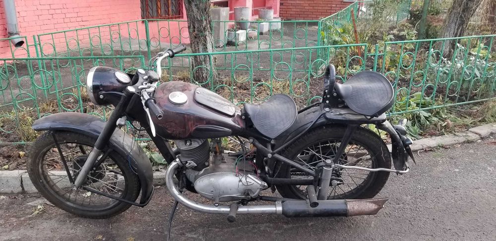 Мотоцикл ІЖ 49 1956