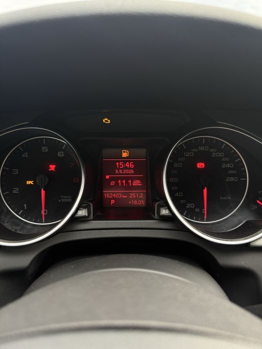 Продам Audi A5 B8 3.2 quattro официал