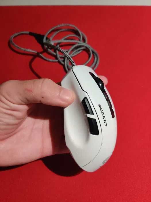 Rato Gaming Roccat Kone Pure Ultra