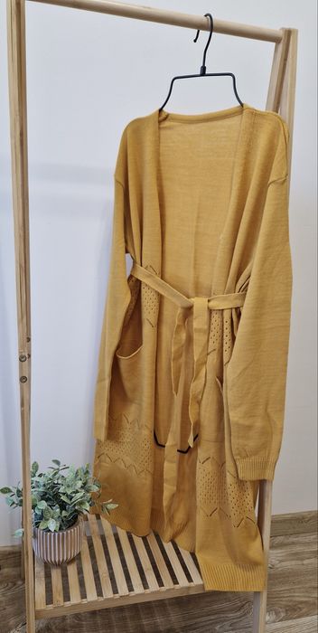 Musztardowy ażurowy kardigan - one size