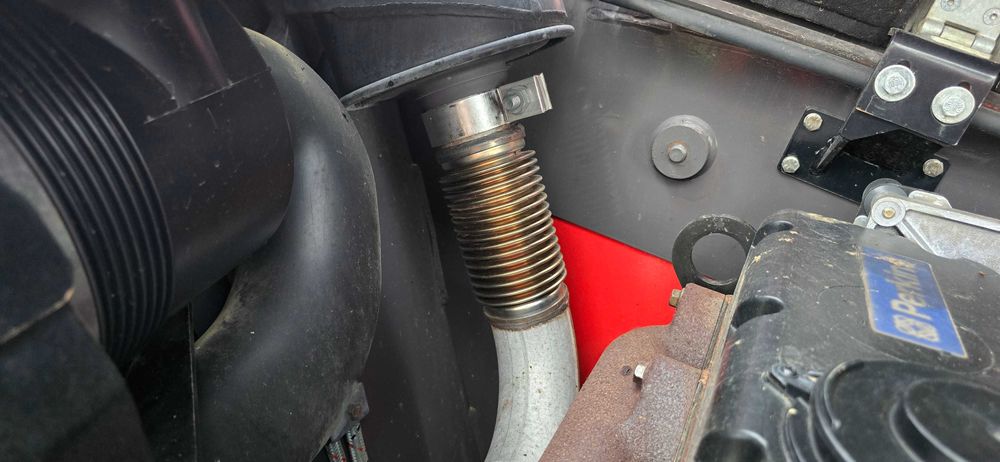 Навантажувач телескопічний manitou 634