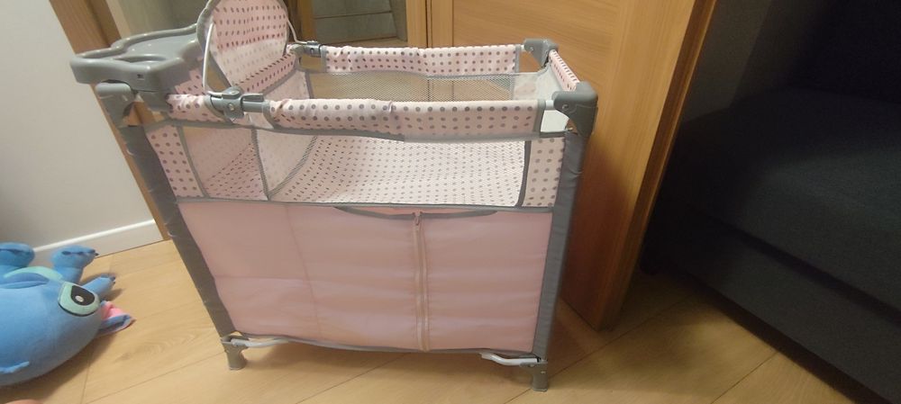 Składane łóżeczko dla lalek babas