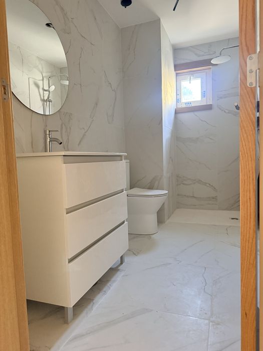 T2 junto a av dias da silva coimbra