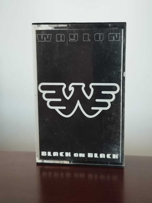 Waylon "Black On Black" Cassete Audio