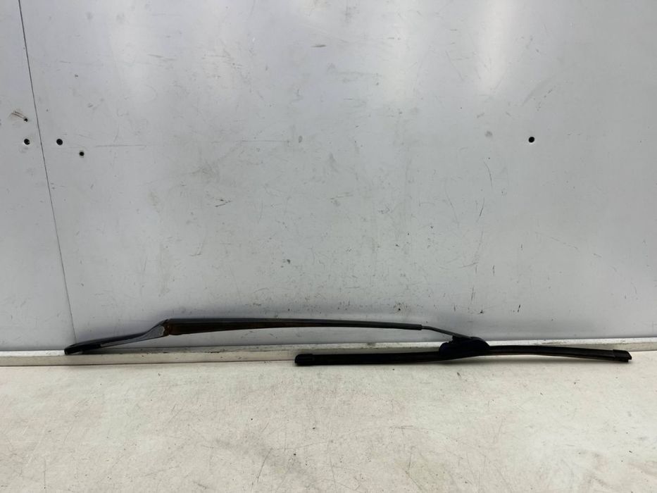 Ramię wycieraczki BMW X5 I E53 99-06r. prawa strona kierowcy prawy przód