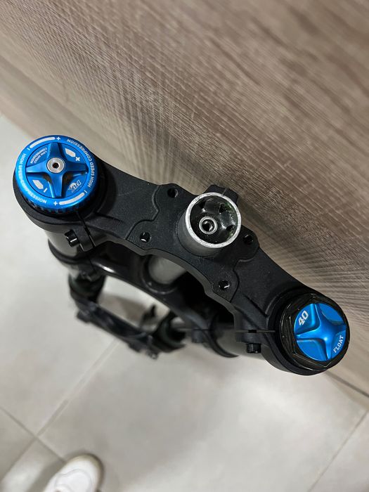Suspensão Fox40 para roda 29 grip2