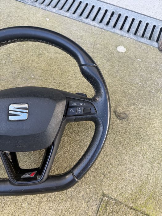 Volante seat leon 5 F cupra completo com airbag