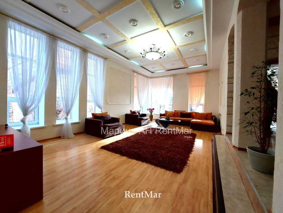 Добротный дом! Жилой подвал! 4 спальни  Б Фонтан Видео