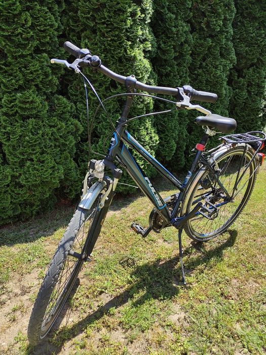 Rower treningowy damski.