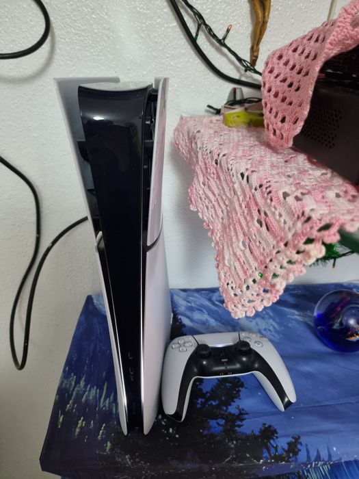 Vendo PS5 825GB + 1 Comando