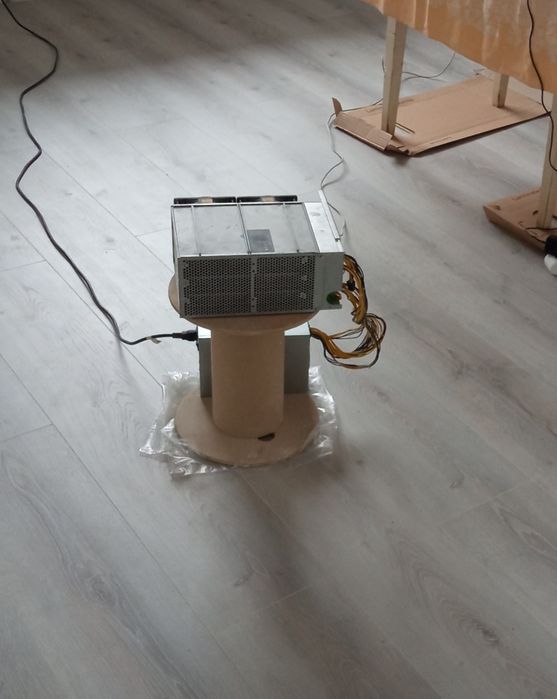 Asic майнер Bitmain Antminer Z11 c БП