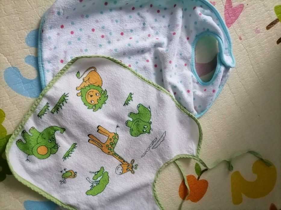 Детские слюнявчики