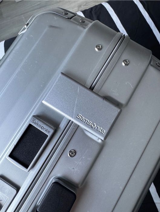 Mala Samsonite Lite-Box Alu Cabin 55cm (Alumínio)