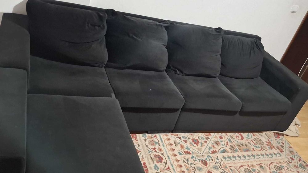 Sofá com Chaise (Preto) 4/5 Lugares