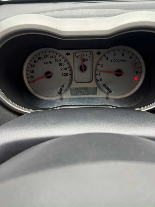 продам автомобіль Ніссан Ноут