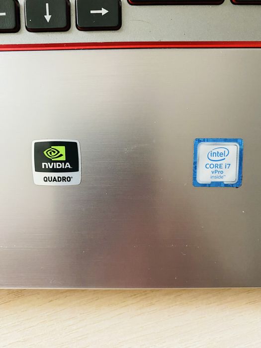 Продам ігровий ноутбук Fujitsu Celsius H760