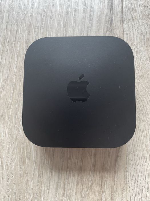 Apple TV 4K (3. generacji) A2737 uszkodzony