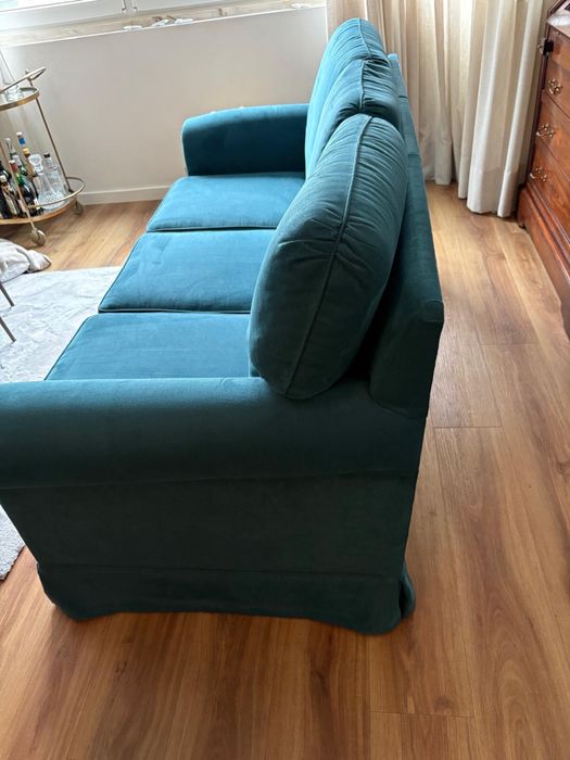Sofa e cadeiroes
