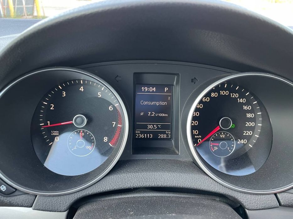 Vw Golf 6  TSI 2010 г.в. автомат