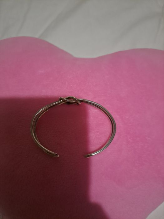 Pulseira em prata com nó
