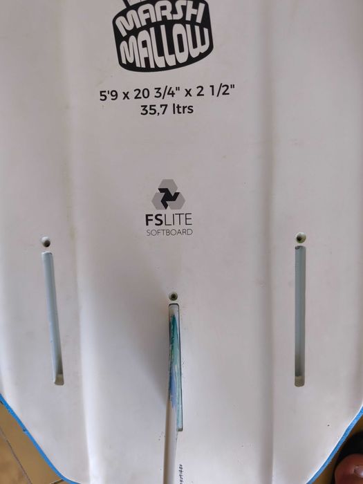 Prancha Surf FLOWT 5’9 Marshmallow - 35,7 ltrs