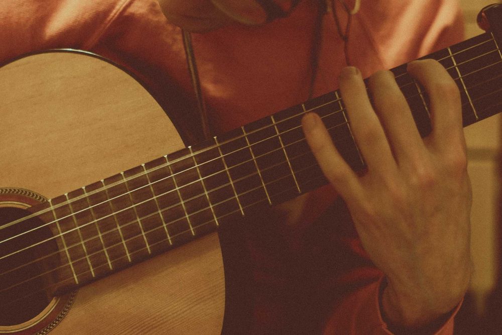 Вчитель гітари для дітей та дорослих в Тернополі