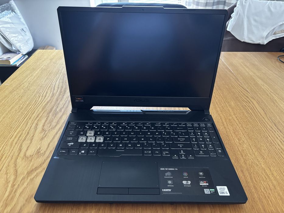 ASUS TUF Gaming F15 / i5 / GTX 1650 Ti / 16 GB / 512GB SSD