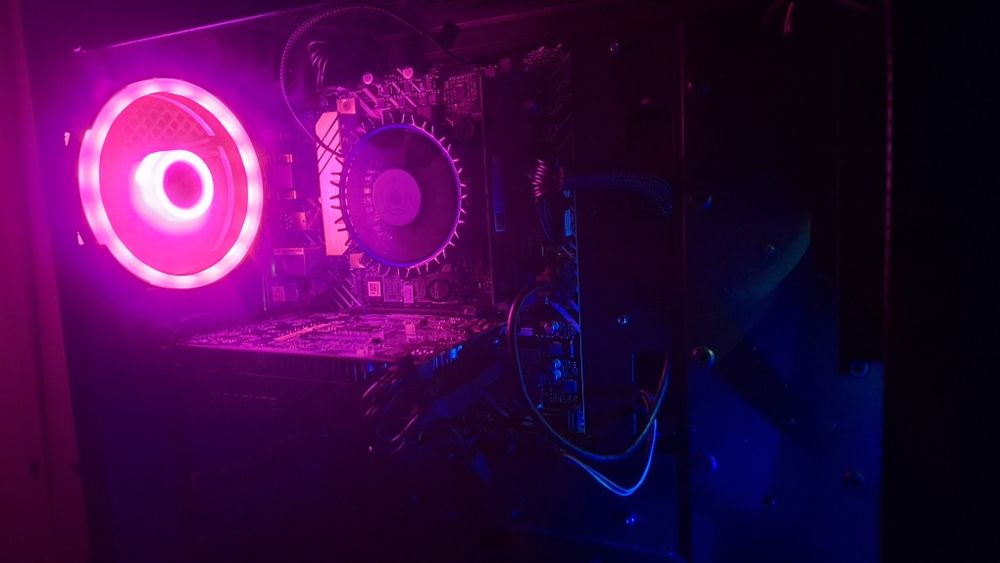 Torre de computador gaming