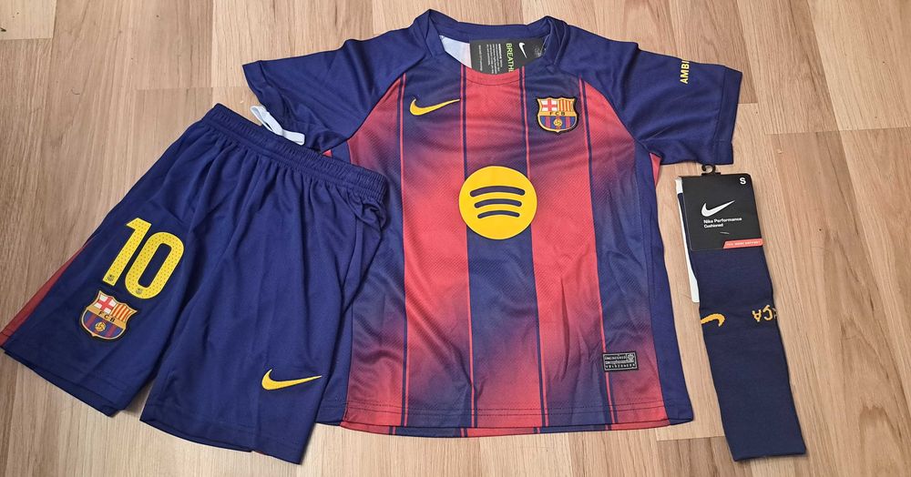 Komplet dziecięcy Lamine Yamal FC Barcelona Koszulka spodenki Getry