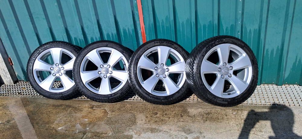 4 jantes R 17 com pneus good year