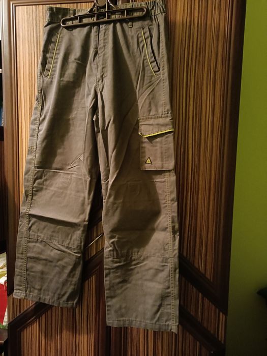 Zestaw ubranie robocze spodnie plus bluza