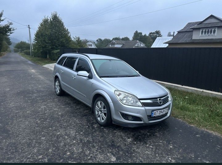 Opel Astra H 2008