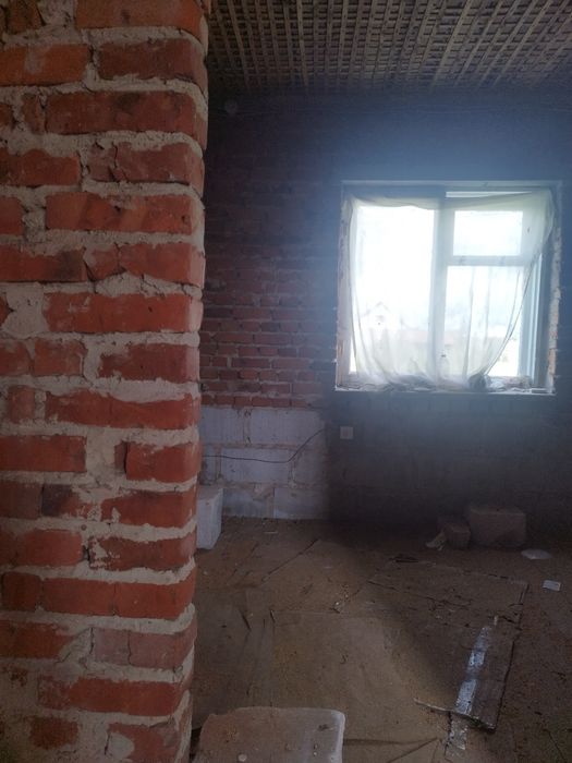 Продається будинок .