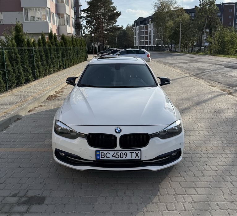Bmw 330i f30 2017