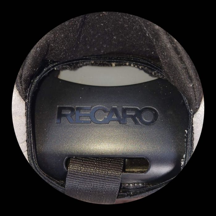 Авто крісло  Recaro