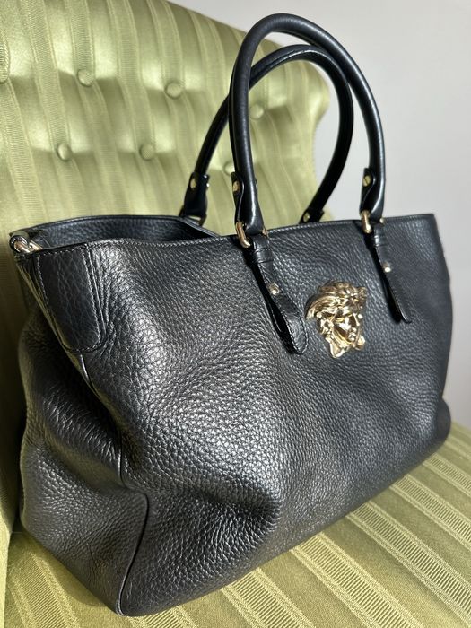 Сумка versace чорна шкіряна сумка