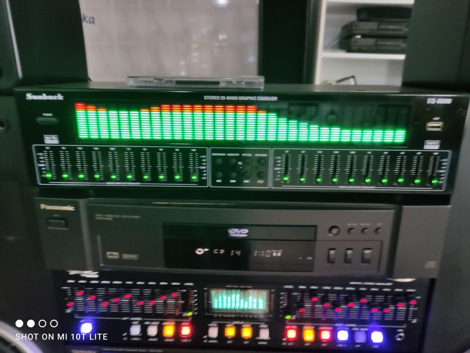 Korektor graficzny, equalizer oktawowy Soundcraft -pink noise