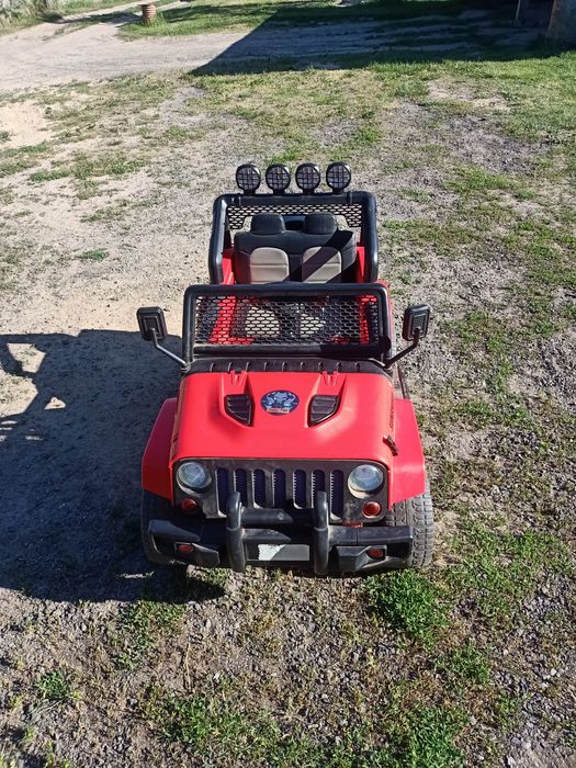 Jeep elektryczny