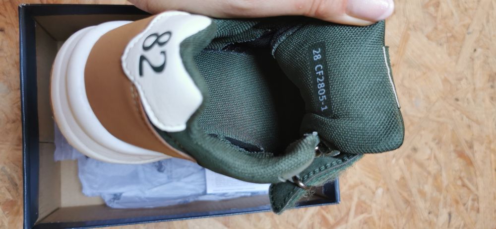 Buty sportowe dla bliźniaków