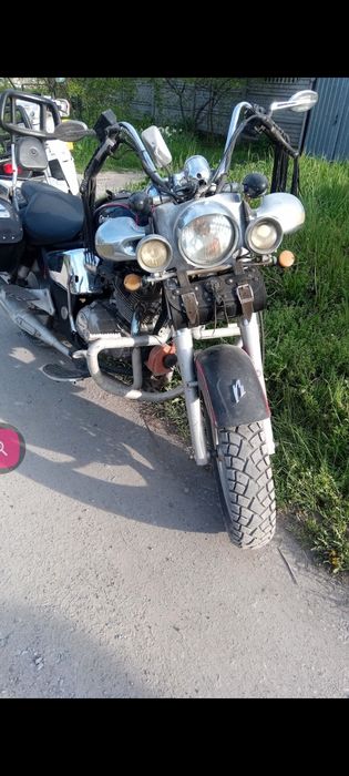 Мотоцикл 200 куб.