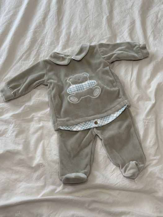 Костюм 0-1m новий велюр