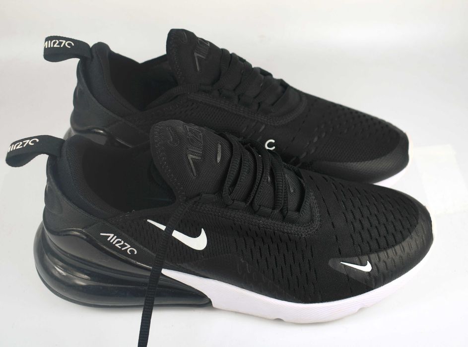 Używane Nike Sneakersy Air Max 270 AH8050  roz. 42