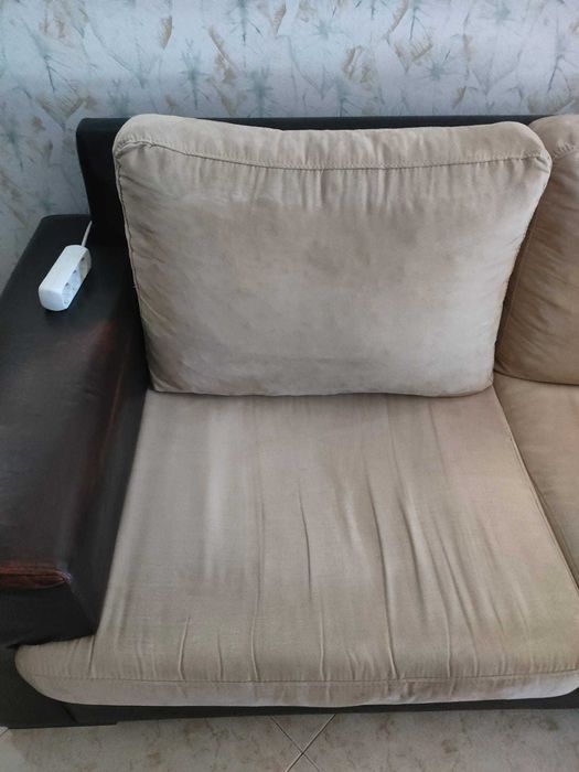 Sofá 3 lugares - para despachar