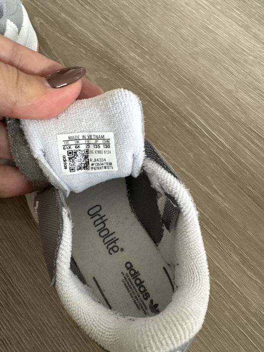 Sapatilha Adidas Campus