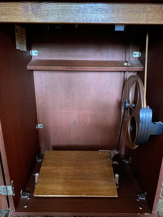 Швейная машинка Чайка 142 М